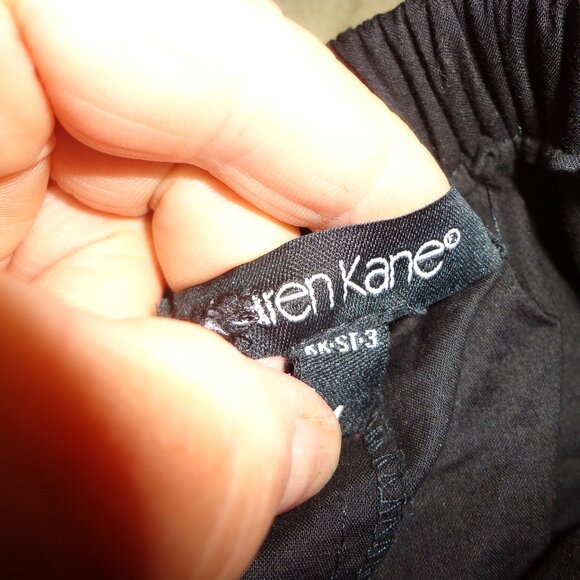 Karen Kane Boho Peasant Crocheted Maxi Skirt M Black Elastic Waist - Picture 8 of 14